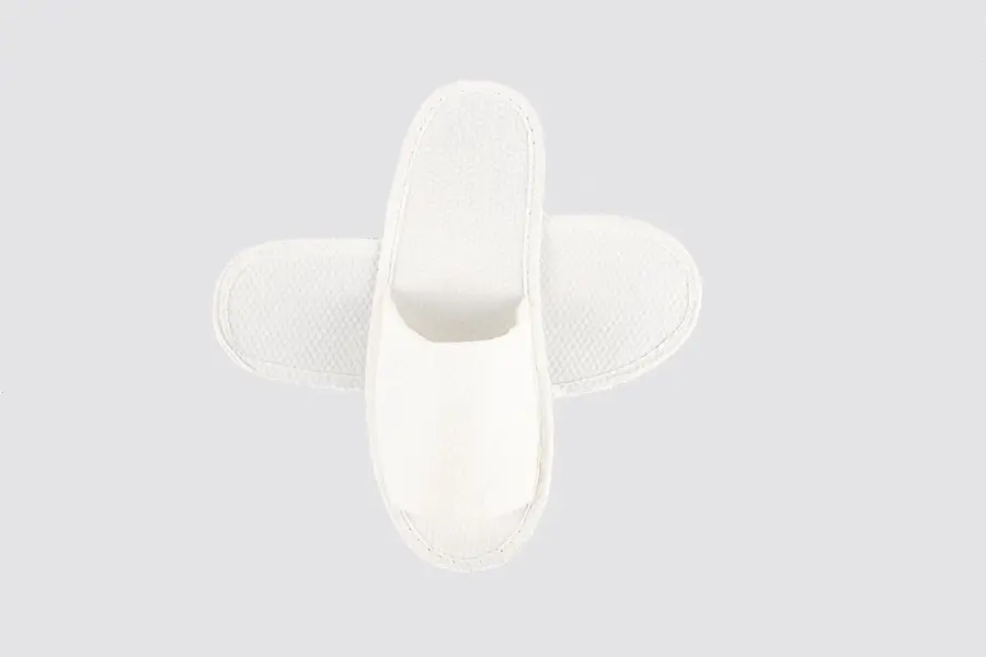 Lotus, punta abierta, blanca, longitud 28,5cm