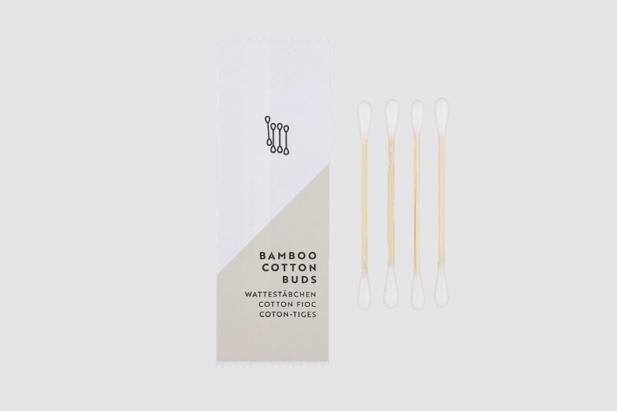 BASIC PAPER - 4 cotons-tiges avec des bâtons à base de bambou dans un sachet en papier