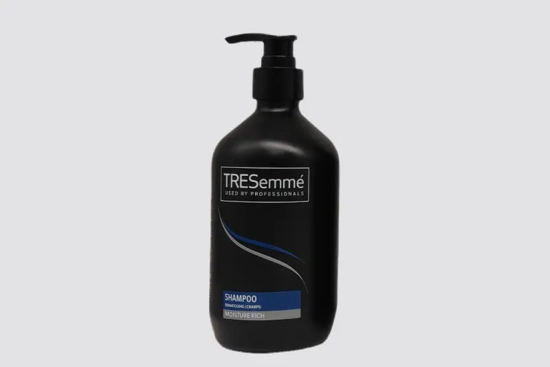 TRESemmé Moisture Rich – Distributeur 500 ml, Shampooing, avec pompe