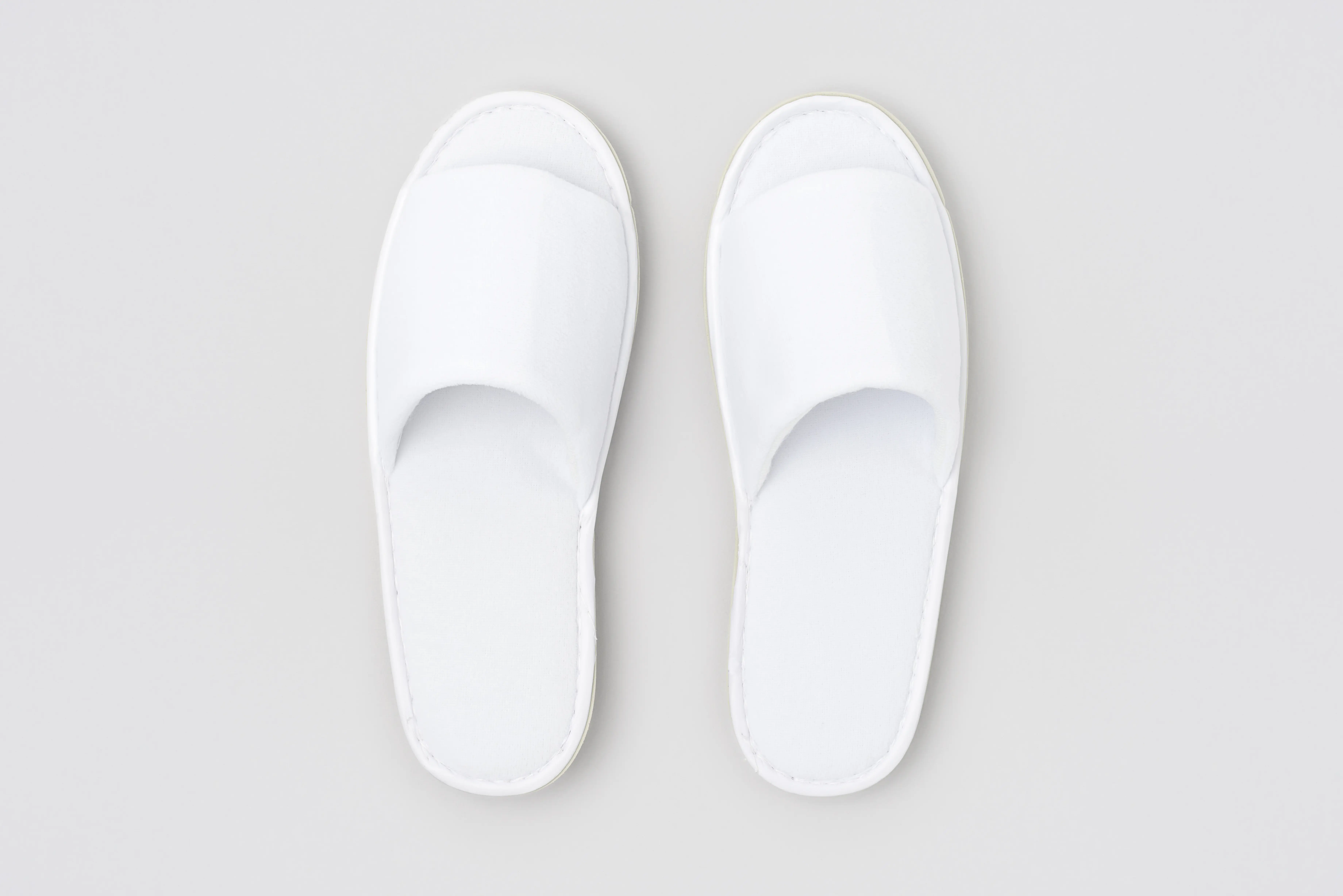 P-Royal à bout ouvert, couleur blanche, longueur 28,5cm | chausson d’hôtel
