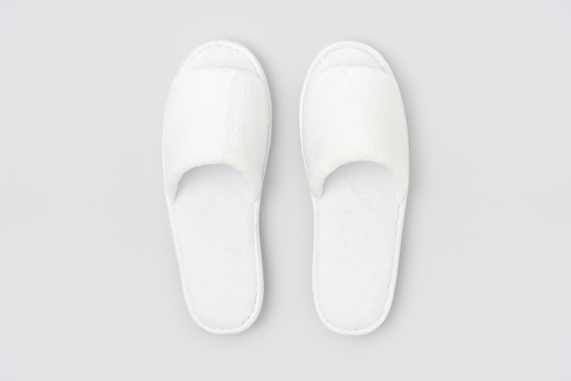 Stockholm open-toe, white, size 24cm