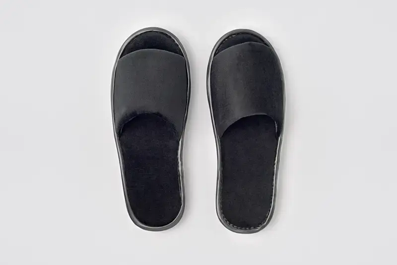 P-Andy Velour, offen, schwarz, Größe 29,5cm | Hotelslipper