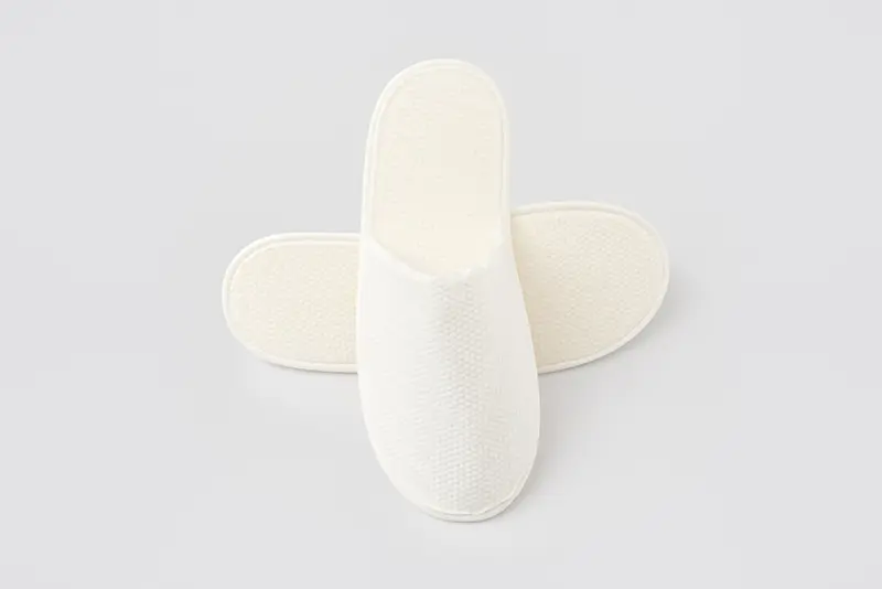Lilia Piquet, geschlossen, Größe 28,2cm | Hotelslipper