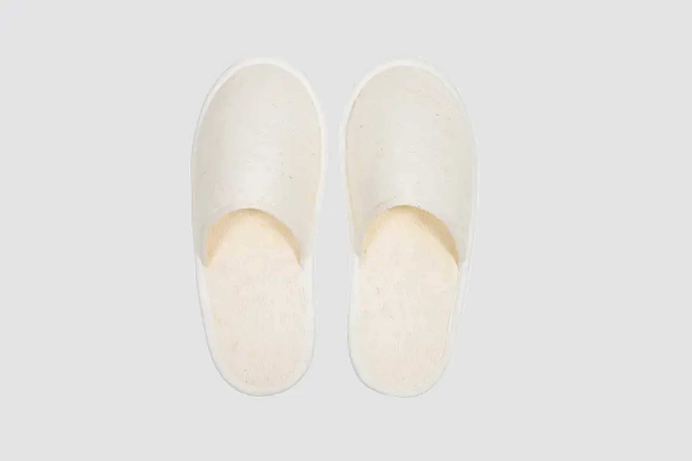Camellia, closed-toe, natural-coloured, size 28,5 cm, sole made of sugar cane  | Hotel slippers