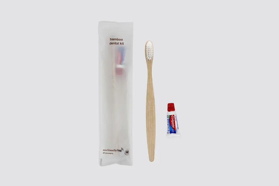 Set dental de Green Classic con cepillo de bambú en bolsa de PLA