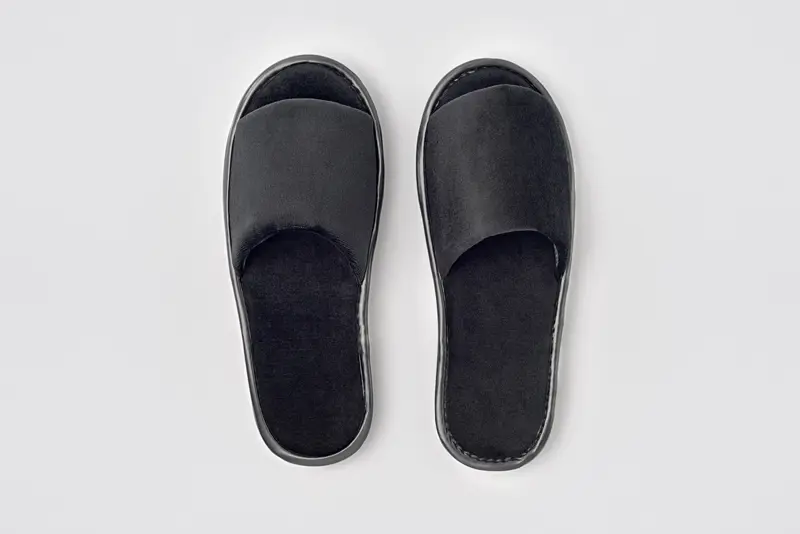 P-London, open-toe, black, size 28,2cm | Hotel slippers
