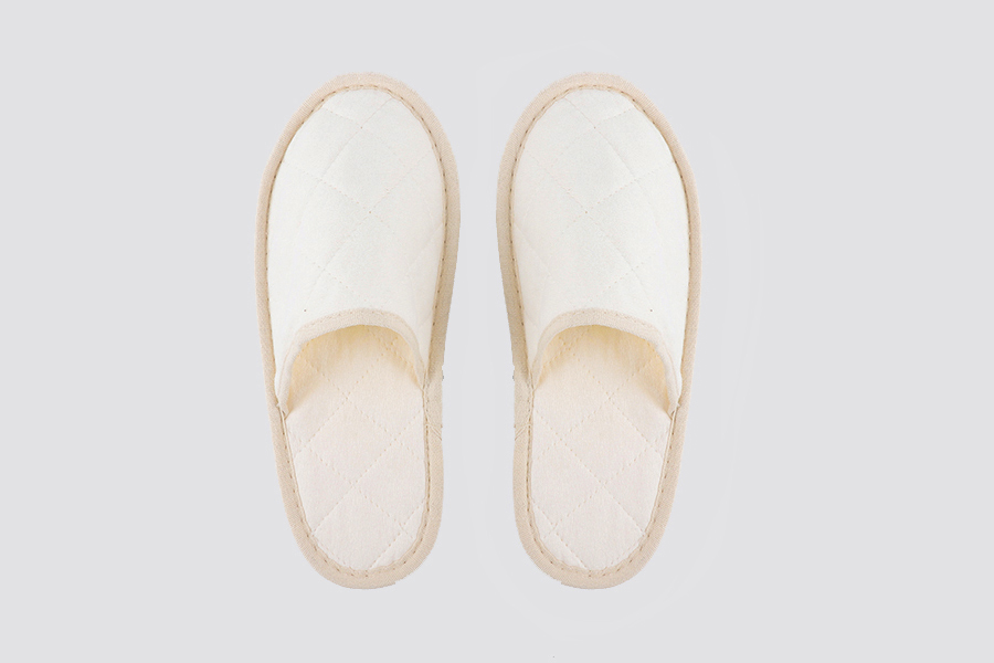 Pinar, closed-toe white, size 28.5 cm, sole made of sugar cane