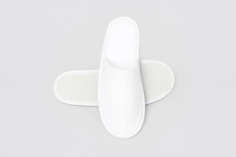 P-Royal light, closed-toe, white, size 30,5cm | Hotel slippers
