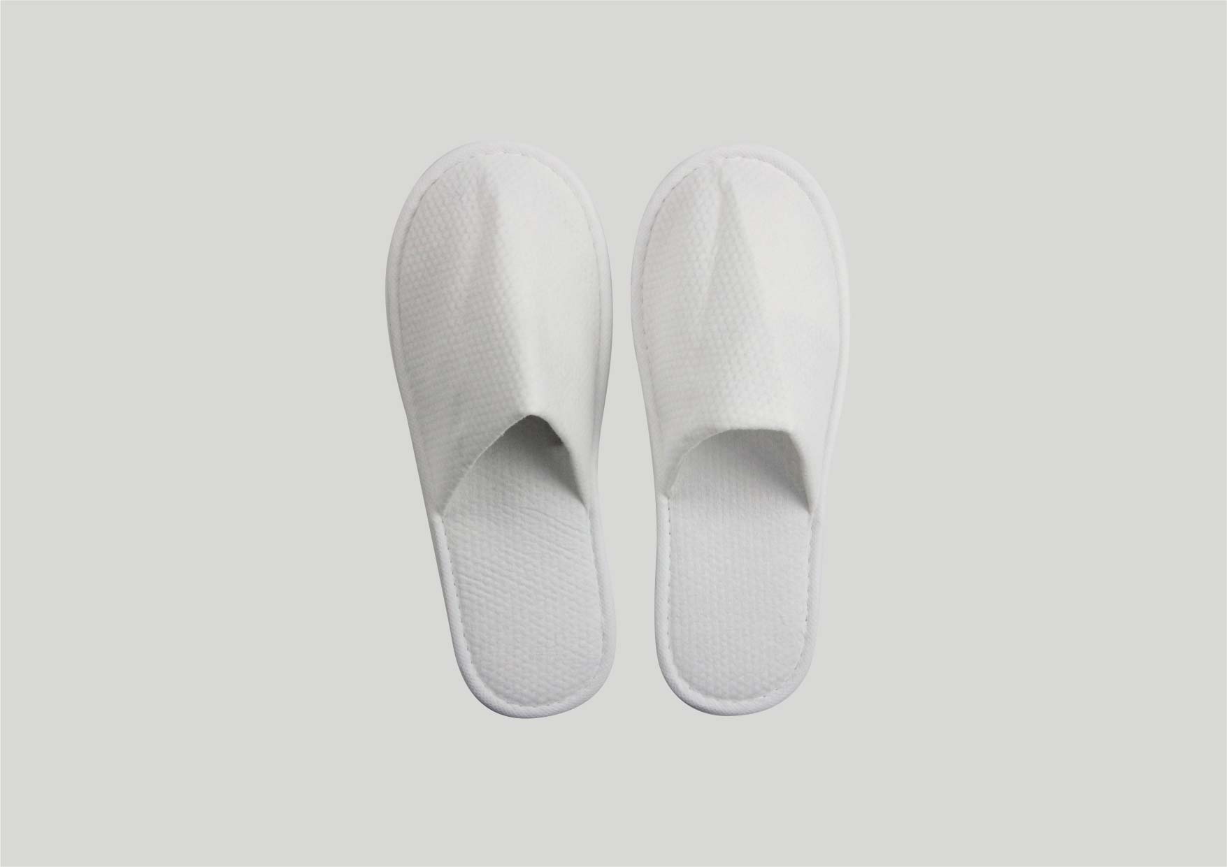 Pisa closed-toe, white, size 28,2cm