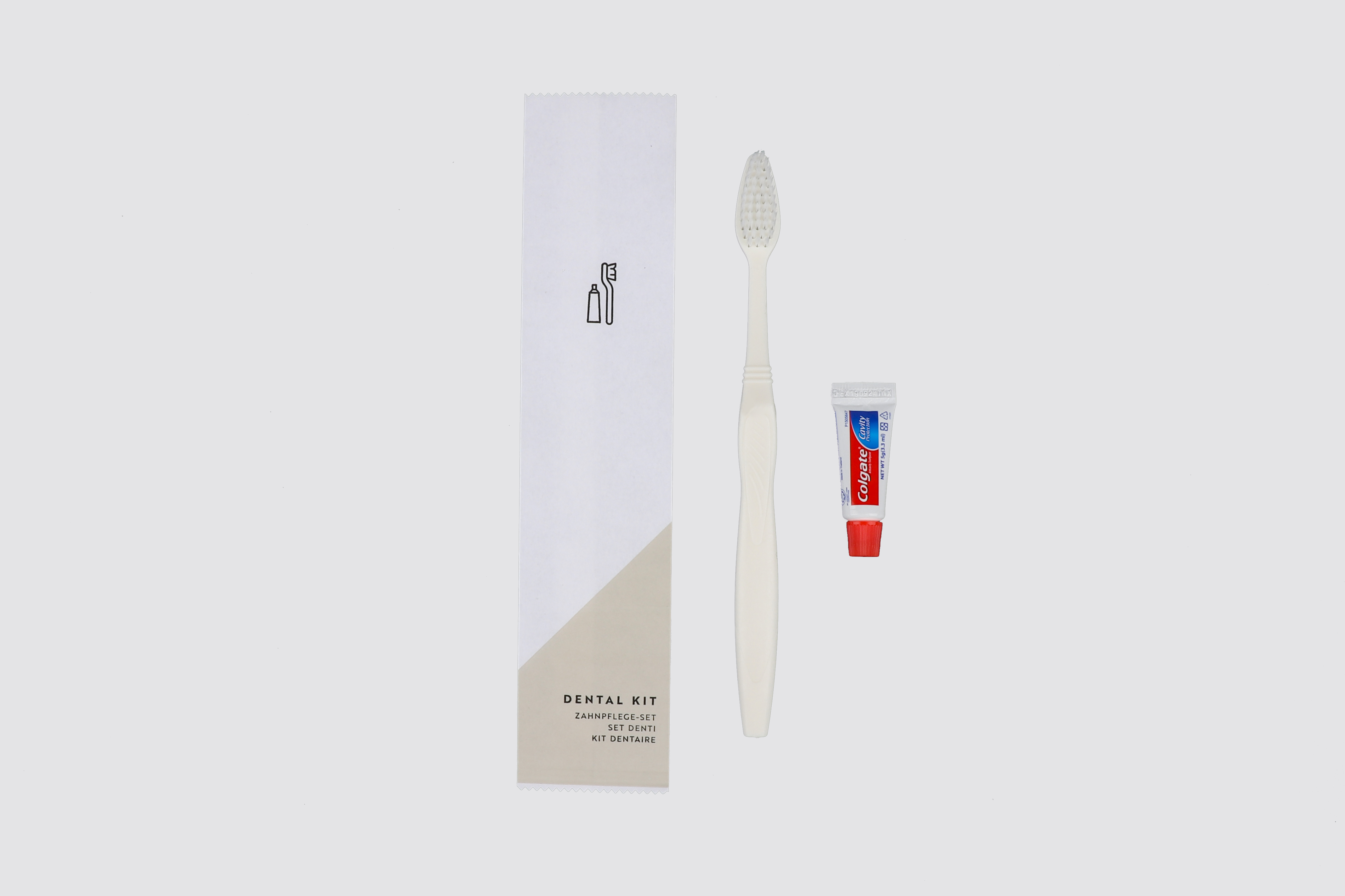 BASIC PAPER  - Zahnpflege-Set in Papiersachet